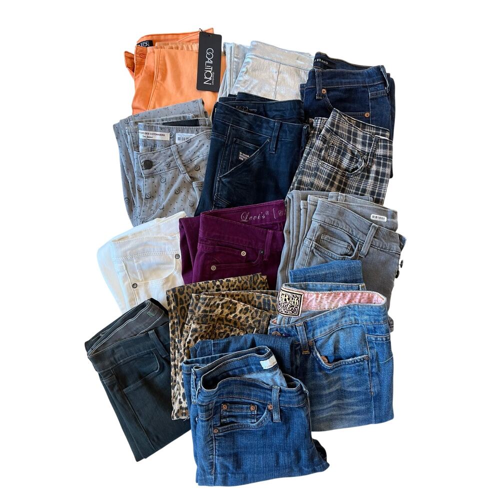 lot of 13 womens jeans- bulk
